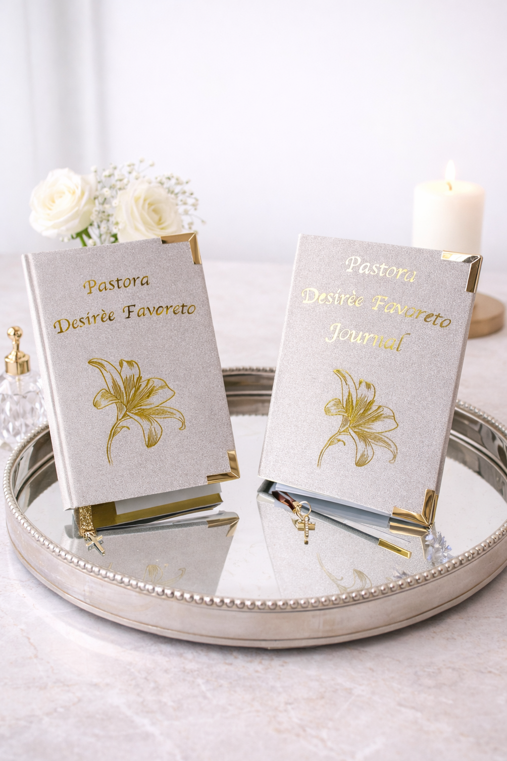 KIT   Desiree Pastora - Biblia Sagrada - Portugues - NVI Letra Grande
