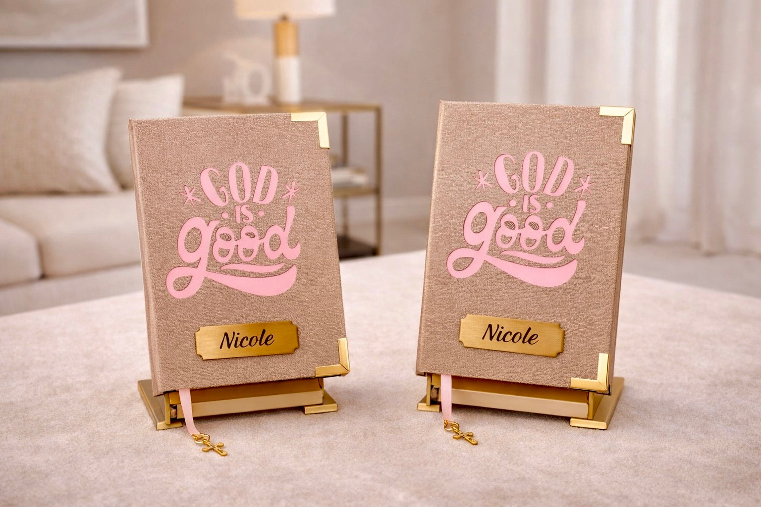 Kit  God is Good-Beige/Pink - Biblia sagrada e Journal - Portugues - NVI Letra Grande